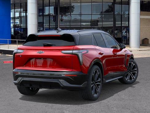 New 2026 Chevrolet Blazer EV SS image 4