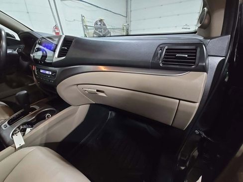 Used 2018 Honda Pilot EX-L image 37