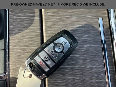 Used 2024 Ford Expedition Limited image 4