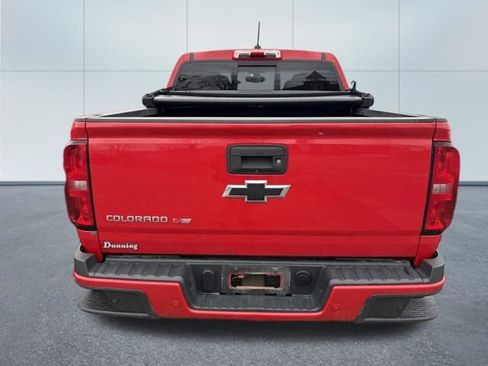 Used 2019 Chevrolet Colorado Z71 image 3