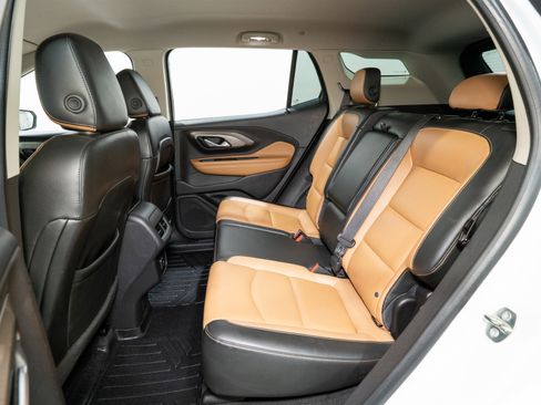 Used 2019 GMC Terrain SLT w/ Preferred Package image 32