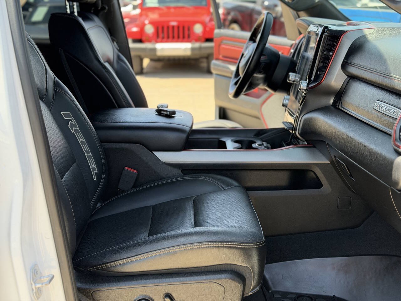 Used 2019 RAM 1500 Rebel w/ Rebel Level 2 Equipment Group AWD/4WD image 16