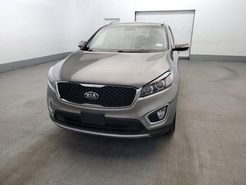 Used 2018 Kia Sorento EX AWD/4WD image 15