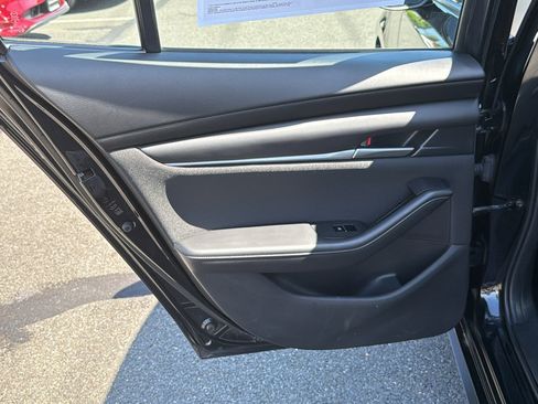 Used 2022 MAZDA MAZDA3 Sedan FWD image 20