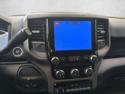 New 2026 RAM 5500 Tradesman w/ Chrome Appearance Group AWD/4WD image 13