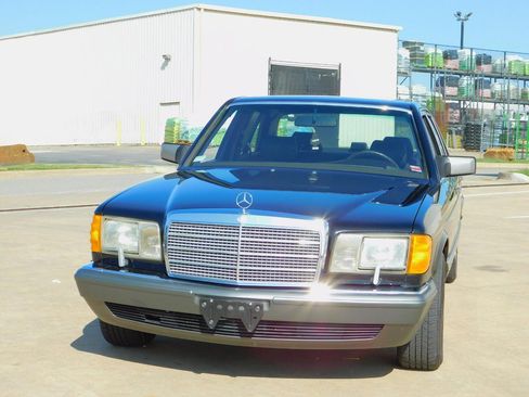 Used 1991 Mercedes-Benz 420 SEL image 11