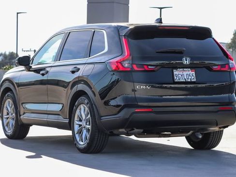 Used 2023 Honda CR-V EX image 6