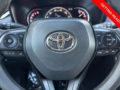 Used 2023 Toyota RAV4 XLE FWD image 24