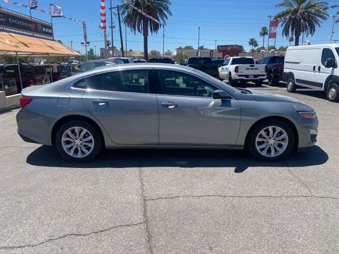 Used 2024 Chevrolet Malibu LT FWD image 4