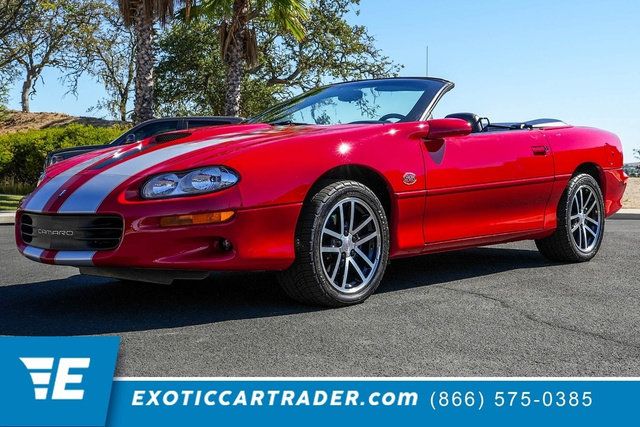 Used 2002 Chevrolet Camaro Z28 w/ SS Performance/Appearance Pkg RWD image 1