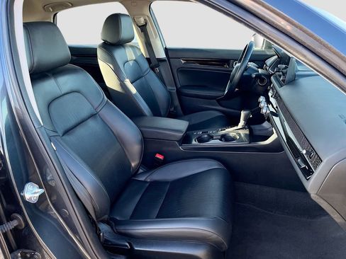 Used 2024 Honda Civic EX-L image 28