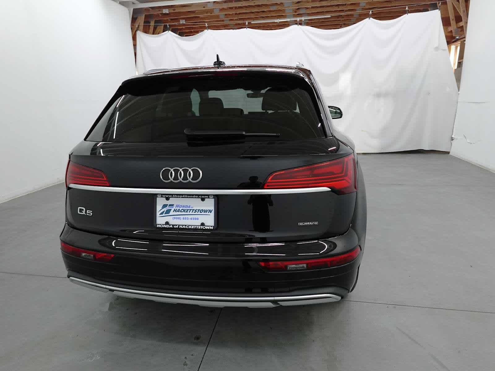 Used 2023 Audi Q5 2.0T Premium w/ Convenience Package AWD/4WD image 5
