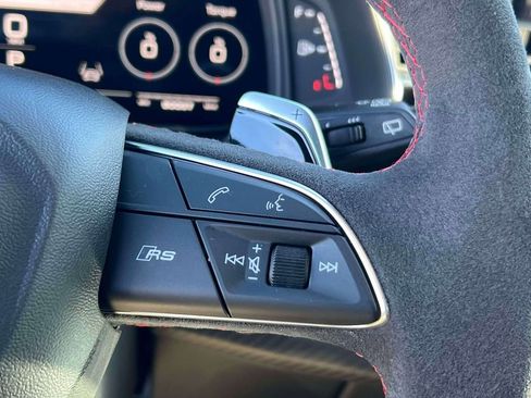 Used 2025 Audi RS Q8 performance image 22