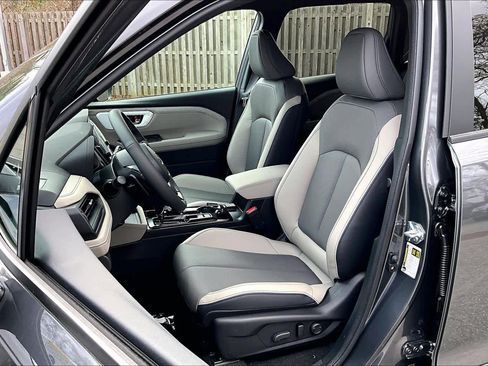 New 2026 Subaru Forester Limited image 9