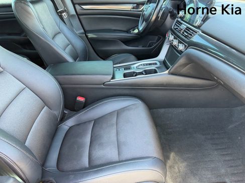 Used 2020 Honda Accord Sport image 11
