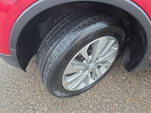 Used 2019 Buick Encore Preferred image 33