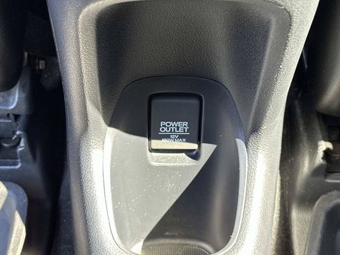 Used 2022 Honda HR-V Sport image 17