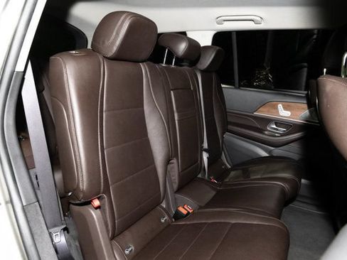 Used 2020 Mercedes-Benz GLS 450 4MATIC image 20