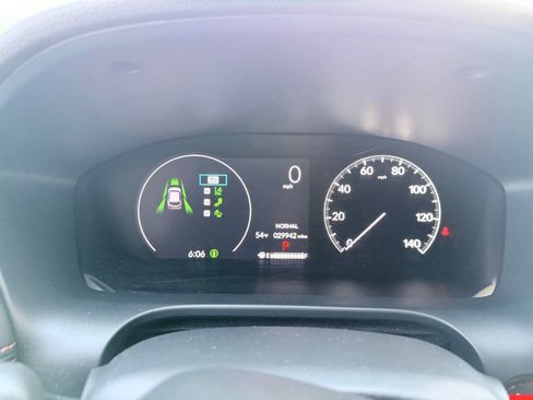 Used 2023 Honda HR-V Sport image 12