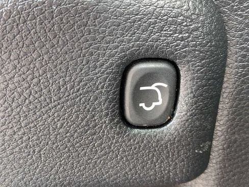 Used 2022 Jeep Grand Cherokee Limited RWD image 13