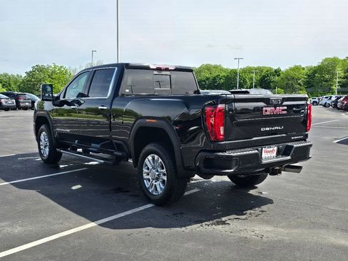 Used 2020 GMC Sierra 2500 Denali w/ Denali Ultimate Package AWD/4WD image 9