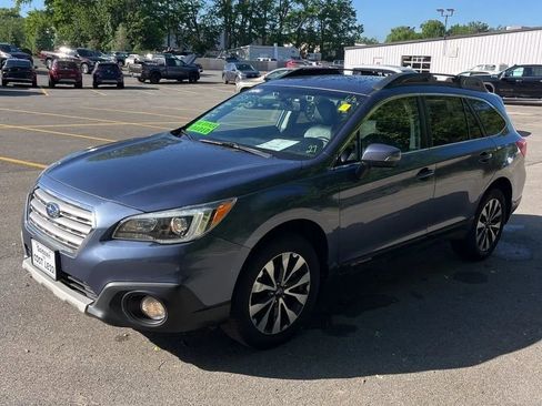 Used 2016 Subaru Outback 2.5i Limited AWD/4WD image 1