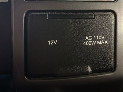 Used 2019 Ford F150 XLT w/ Equipment Group 302A Luxury AWD/4WD image 31