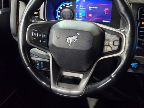 Used 2021 Ford Bronco Badlands image 22