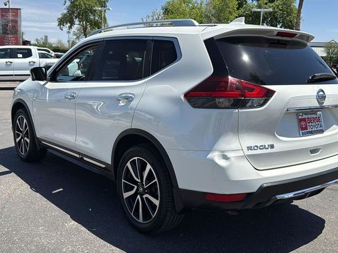 Used 2018 Nissan Rogue SL w/ Premium Package AWD/4WD image 5