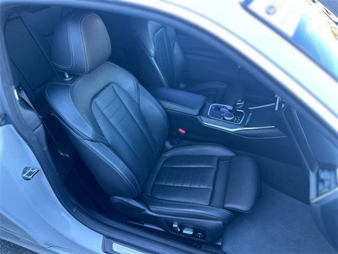 Used 2021 BMW 430i xDrive Coupe w/ Executive Package image 28
