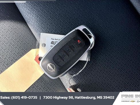 Used 2023 Nissan Rogue SV w/ SV Premium B Package AWD/4WD image 10