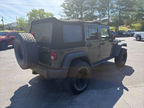 Used 2016 Jeep Wrangler Unlimited Sport AWD/4WD image 5