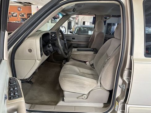 Used 2006 Chevrolet Silverado 1500 LS RWD image 9