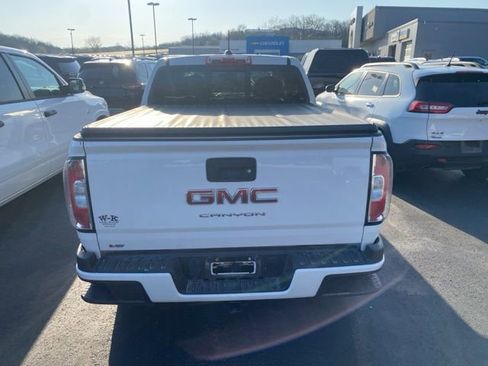 Used 2022 GMC Canyon Elevation w/ Elevation Premium Package image 7