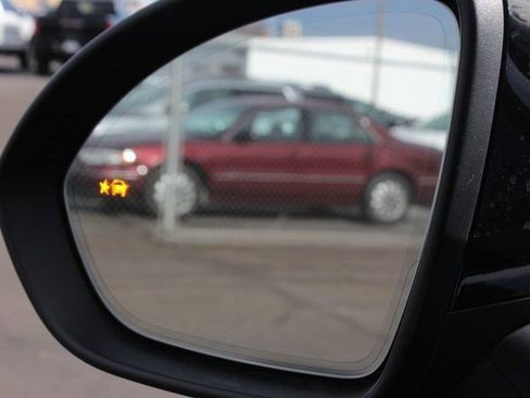 New 2025 Buick Envision Preferred image 16