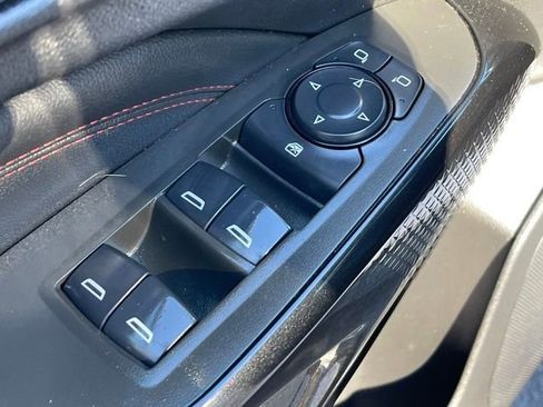 Used 2024 Chevrolet Trax RS w/ Driver Confidence Package image 14