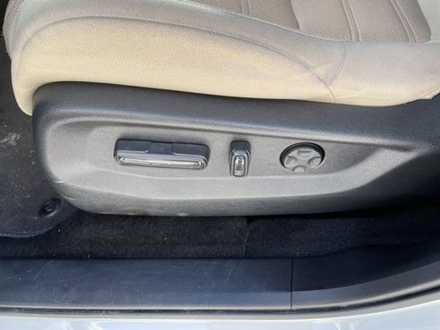 Certified 2022 Honda CR-V EX image 15
