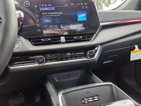 New 2026 Chevrolet Equinox RS w/ Convenience Package III FWD image 23