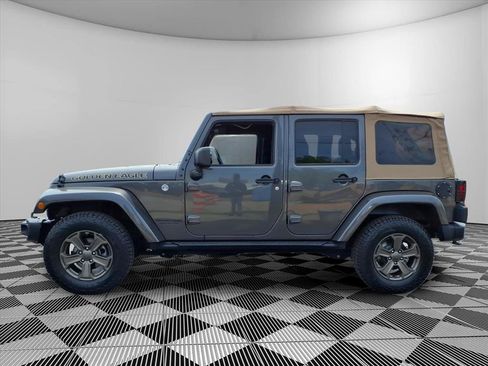 Used 2018 Jeep Wrangler Unlimited Sport AWD/4WD image 8