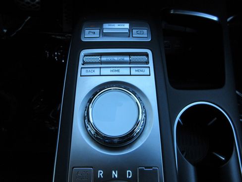 Used 2023 Genesis GV70 3.5T Sport w/ Sport Prestige Package AWD/4WD image 51