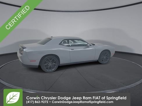 Used 2022 Dodge Challenger SXT w/ Blacktop Package image 17
