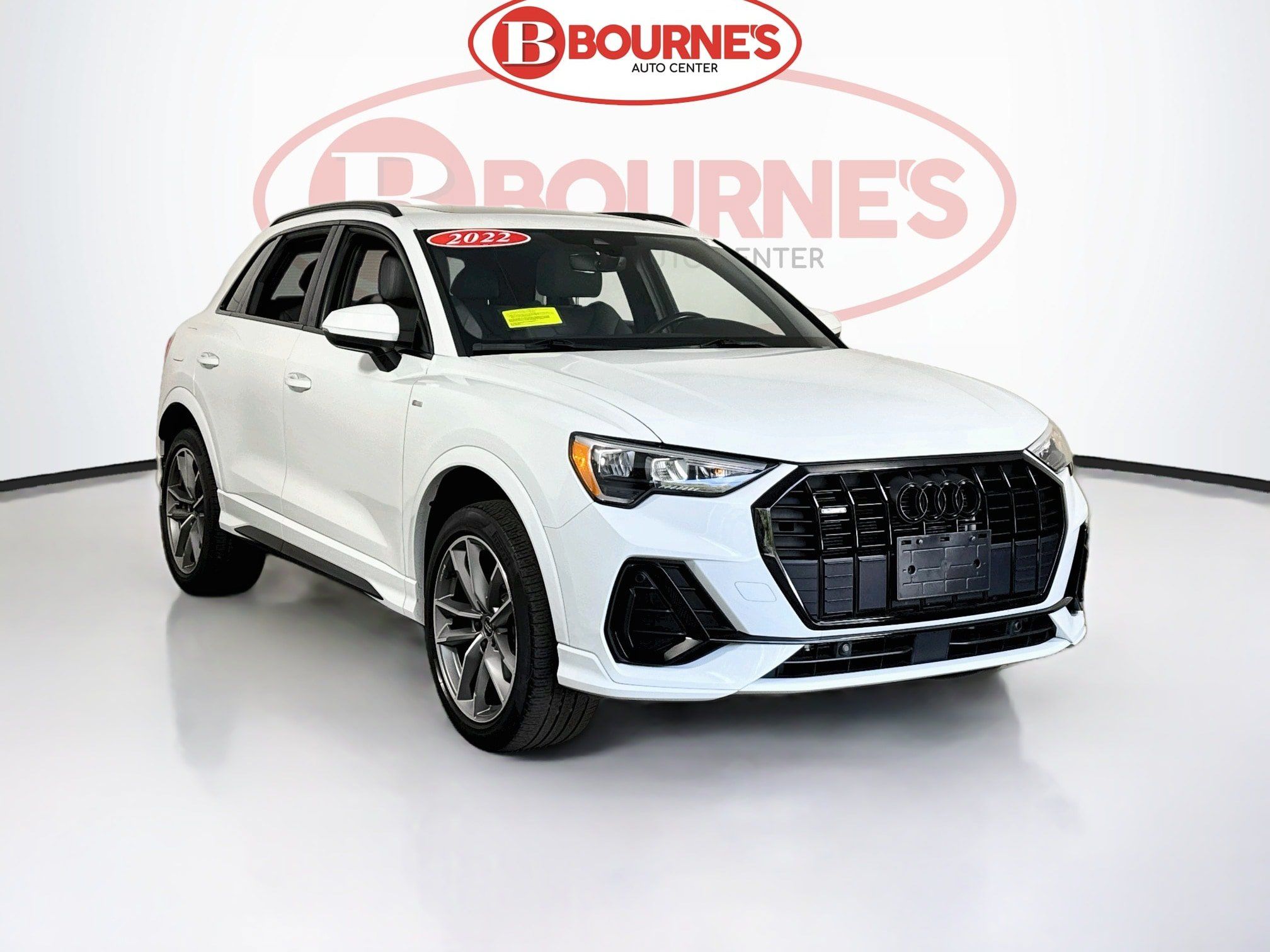 Used 2022 Audi Q3 2.0T Premium w/ Black Optic Sport Package AWD/4WD image 1