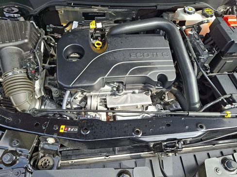 Used 2025 Chevrolet Equinox LT AWD/4WD image 28