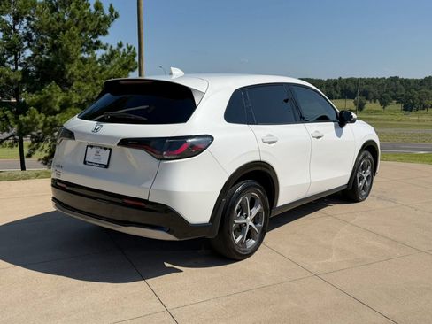 Used 2025 Honda HR-V EX-L image 6
