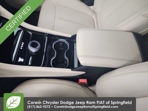 Used 2023 Jeep Grand Cherokee Limited AWD/4WD image 28