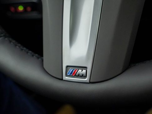 New 2026 BMW X7 xDrive40i w/ M Sport Package AWD/4WD image 32