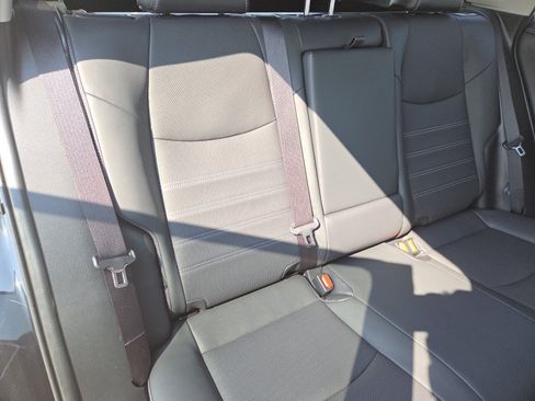 Used 2021 Toyota RAV4 Limited AWD/4WD image 25
