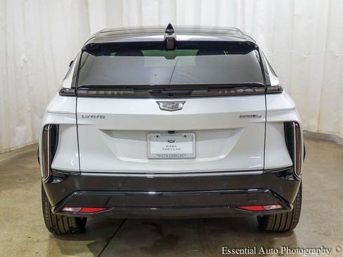 New 2025 Cadillac Lyriq Luxury w/ LPO, Floor Liner Package image 5