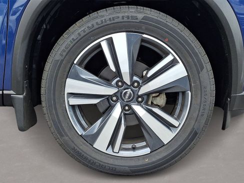 Used 2023 Nissan Rogue Platinum AWD/4WD image 8
