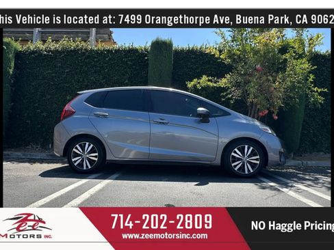Used 2017 Honda Fit EX image 5